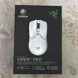 Razer Viper V2 Pro Wireless Gaming Mouse in White